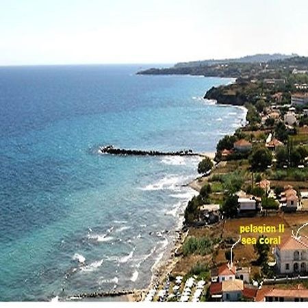 Pelagion II Sea Coral - Beachfront Holiday Home Kypseli Extérieur photo
